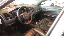 کرایسلەر 300